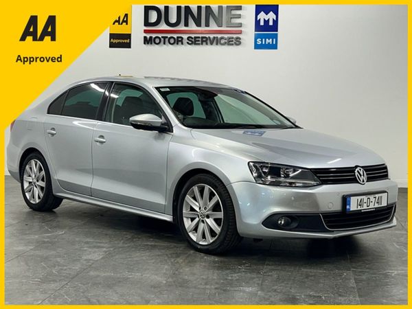 Volkswagen Jetta Saloon, Petrol, 2014, Silver