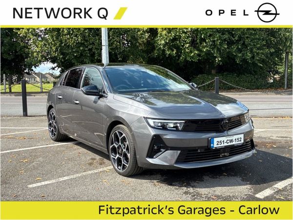 Opel Astra Hatchback, Petrol, 2025, Grey