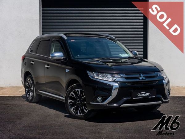 Mitsubishi Outlander Estate, Hybrid, 2017, Black
