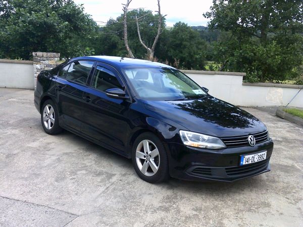 Volkswagen Jetta Saloon, Diesel, 2014, Black