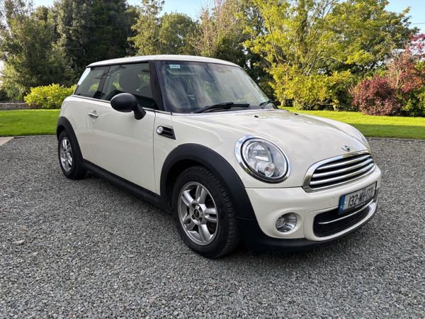 Mini One Hatchback, Diesel, 2013, White