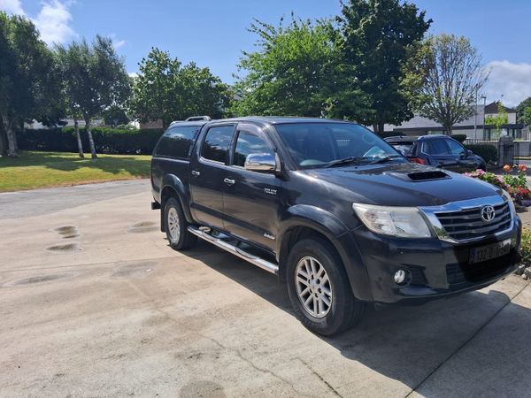 Toyota Hilux Pick Up, Diesel, 2013, Black
