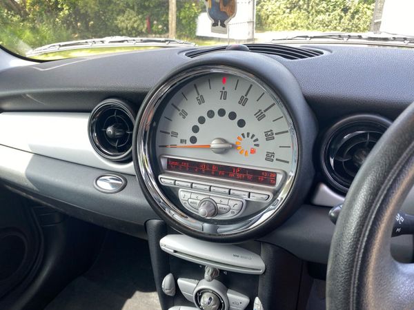 Mini Cooper Hatchback, Diesel, 2008, Black