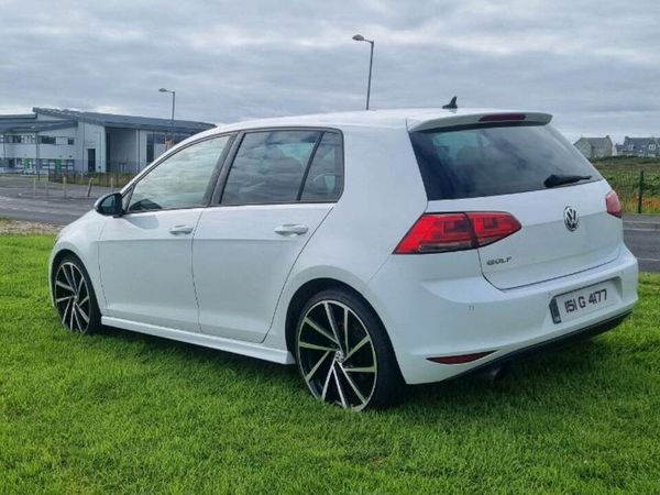 Volkswagen Golf Estate, Diesel, 2015, White