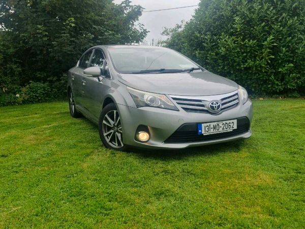 Toyota Avensis Saloon, Diesel, 2013, Grey