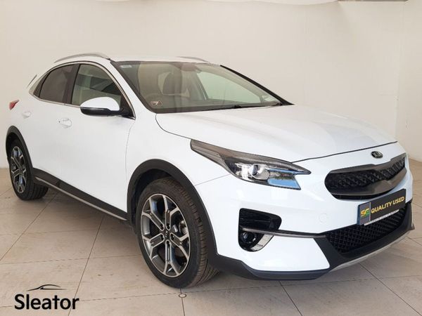 Kia XCeed Hatchback, Hybrid, 2025, White