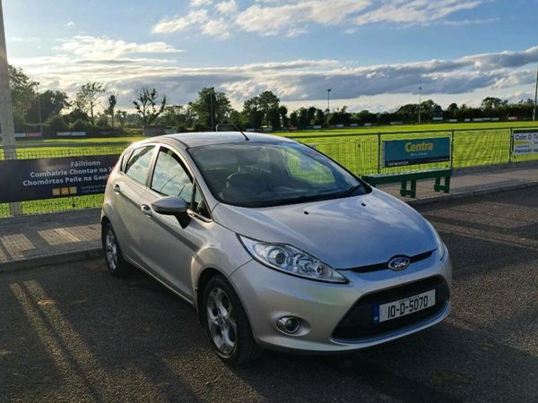 Ford Fiesta Hatchback, Petrol, 2010, Silver