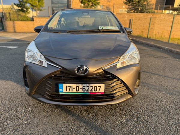 Toyota Vitz Hatchback, Petrol, 2017, Grey