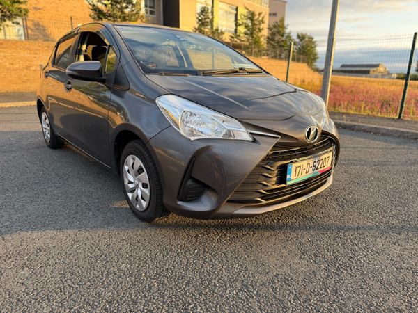 Toyota Vitz Hatchback, Petrol, 2017, Grey
