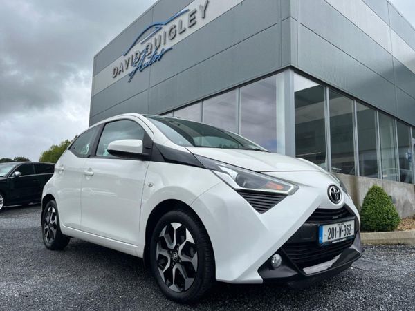 Toyota Aygo Hatchback, Petrol, 2020, White