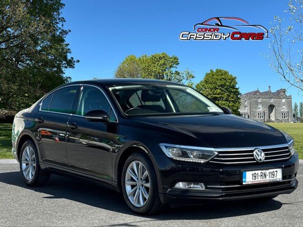 Volkswagen Passat Saloon, Diesel, 2019, Black