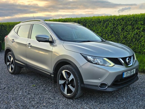 Nissan Qashqai SUV, Diesel, 2017, Grey