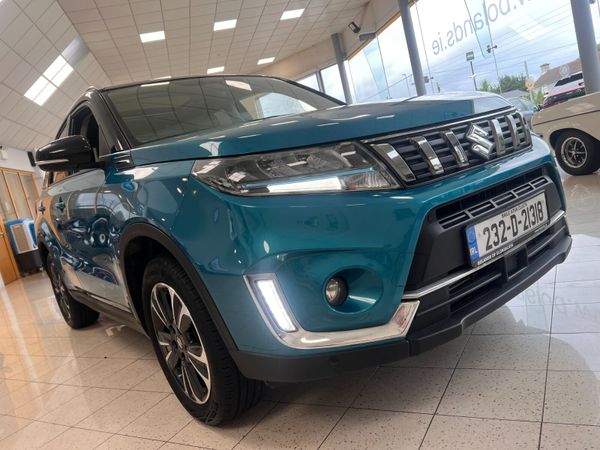Suzuki Vitara SUV, Petrol, 2023, Blue