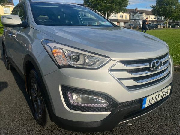 Hyundai Santa Fe SUV, Diesel, 2012, Silver