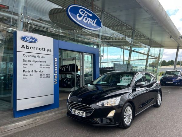 Ford Focus Hatchback, Petrol, 2019, Black