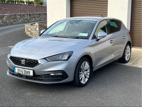 SEAT Leon Estate, Petrol, 2021, Grey