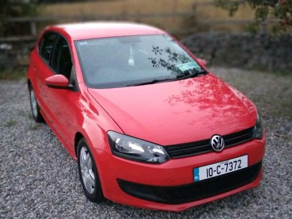 Volkswagen Polo Hatchback, Diesel, 2010, Red