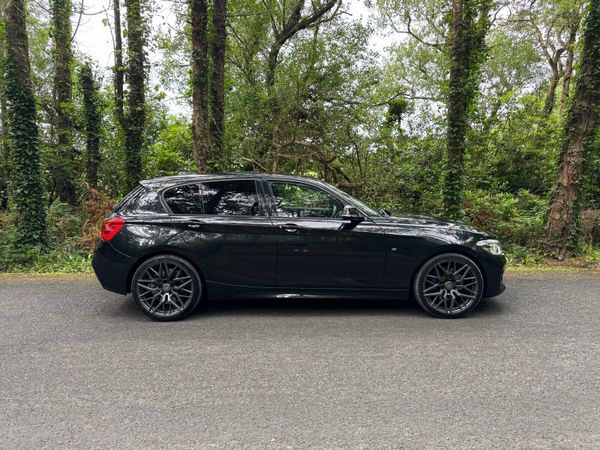BMW 1-Series Hatchback, Diesel, 2016, Black