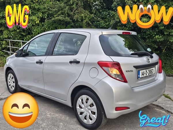 Toyota Yaris Hatchback, Petrol, 2014, Silver
