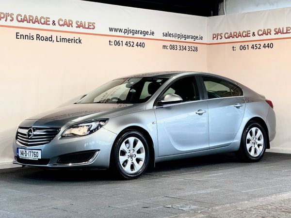 Opel Insignia Hatchback, Diesel, 2014, Silver