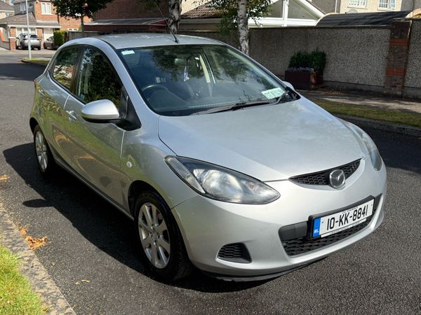 Mazda Mazda2 Hatchback, Petrol, 2010, Silver