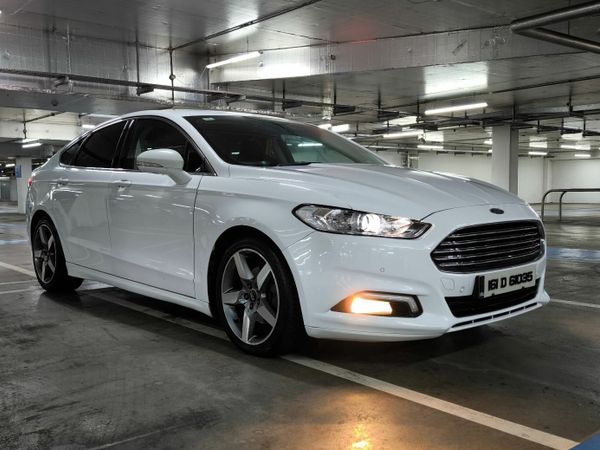 Ford Mondeo Hatchback, Diesel, 2016, White