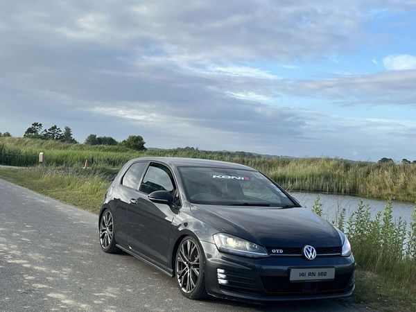 Volkswagen Golf Hatchback, Diesel, 2014, Grey