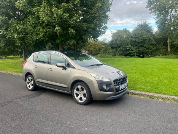 Peugeot 3008 MPV, Diesel, 2010, Grey