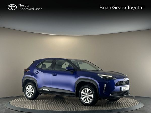 Toyota Yaris Cross Hatchback, Petrol Hybrid, 2022, Blue