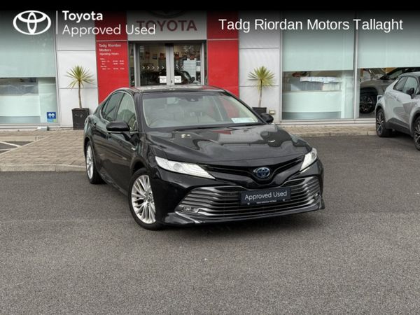 Toyota Camry Saloon, Petrol Hybrid, 2019, Black
