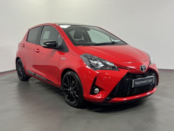Toyota Yaris Hatchback, Petrol Hybrid, 2019, Red