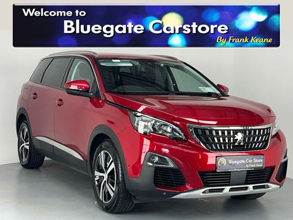 Peugeot 5008 MPV, Diesel, 2020, Red