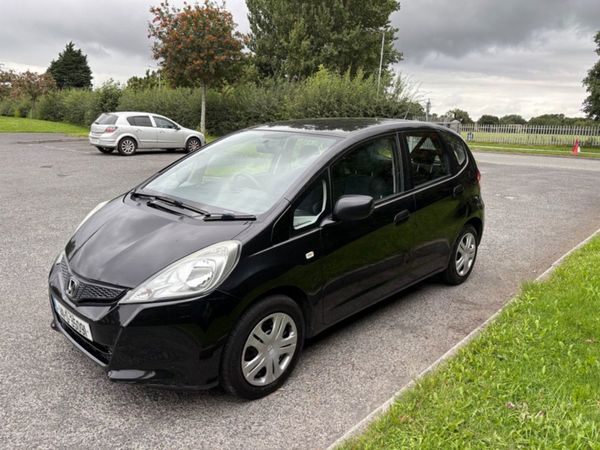 Honda Jazz Hatchback, Petrol, 2014, Black