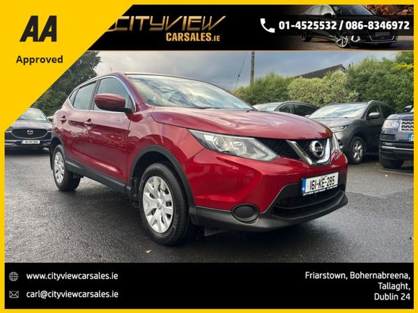 Nissan Qashqai MPV, Petrol, 2016, Red