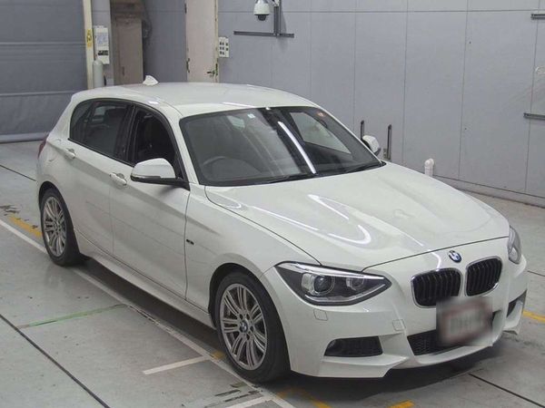 BMW 1-Series Hatchback, Petrol, 2013, White