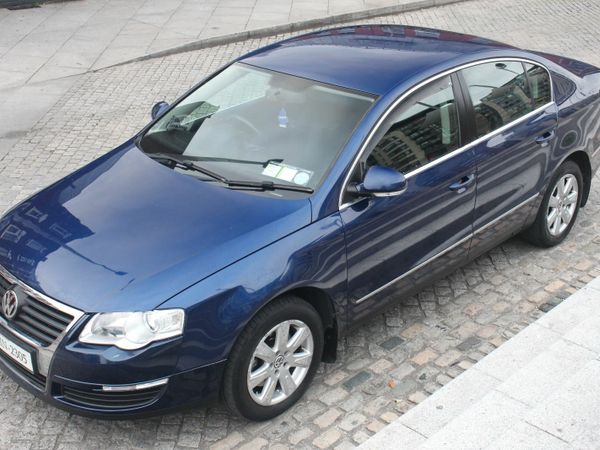 Volkswagen Passat Saloon, Diesel, 2008, Blue