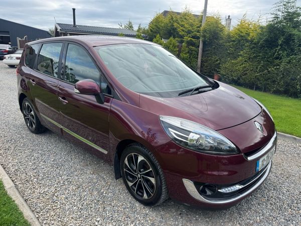 Renault Grand Scenic MPV, Diesel, 2012, Red