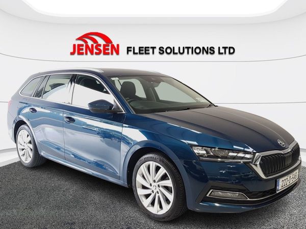 Skoda Octavia Estate, Diesel, 2022, Blue