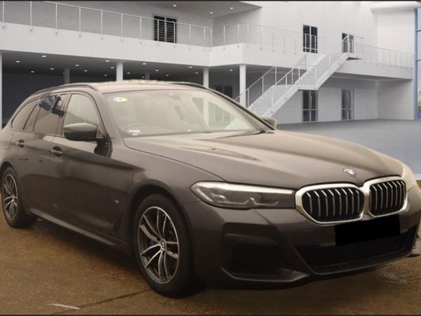 BMW 5-Series Estate, Petrol Hybrid, 2021, Grey