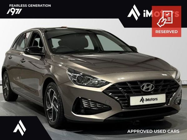 Hyundai i30 Hatchback, Diesel, 2021, Brown