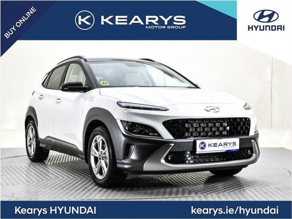 Hyundai KONA Crossover, Petrol, 2022, White