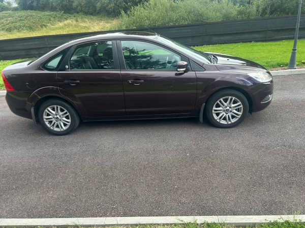 Ford Focus Saloon, Diesel, 2009, Purple