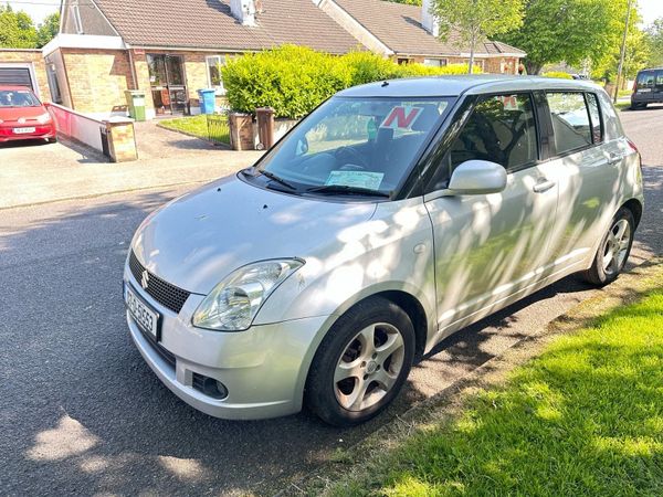 Suzuki Swift Hatchback, Petrol, 2007, Silver