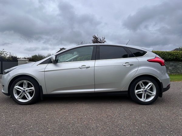 Ford Focus Hatchback, Diesel, 2016, Silver