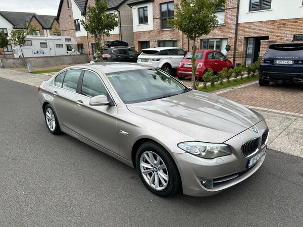 BMW 5-Series Saloon, Diesel, 2011, Silver