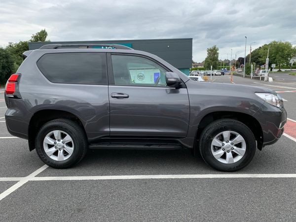 Toyota Land Cruiser SUV, Diesel, 2021, Grey