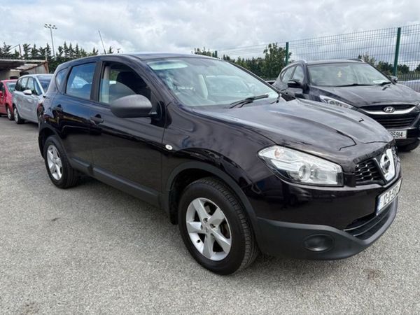 Nissan Qashqai Estate/Jeep, Diesel, 2012, Black