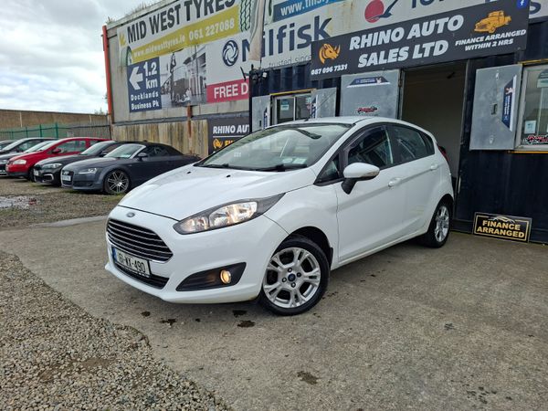 Ford Fiesta Hatchback, Diesel, 2016, White