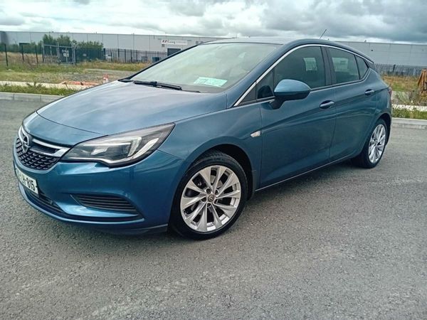 Opel Astra Hatchback, Diesel, 2016, Blue