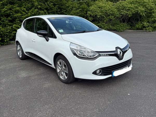 Renault Clio Hatchback, Petrol, 2016, White